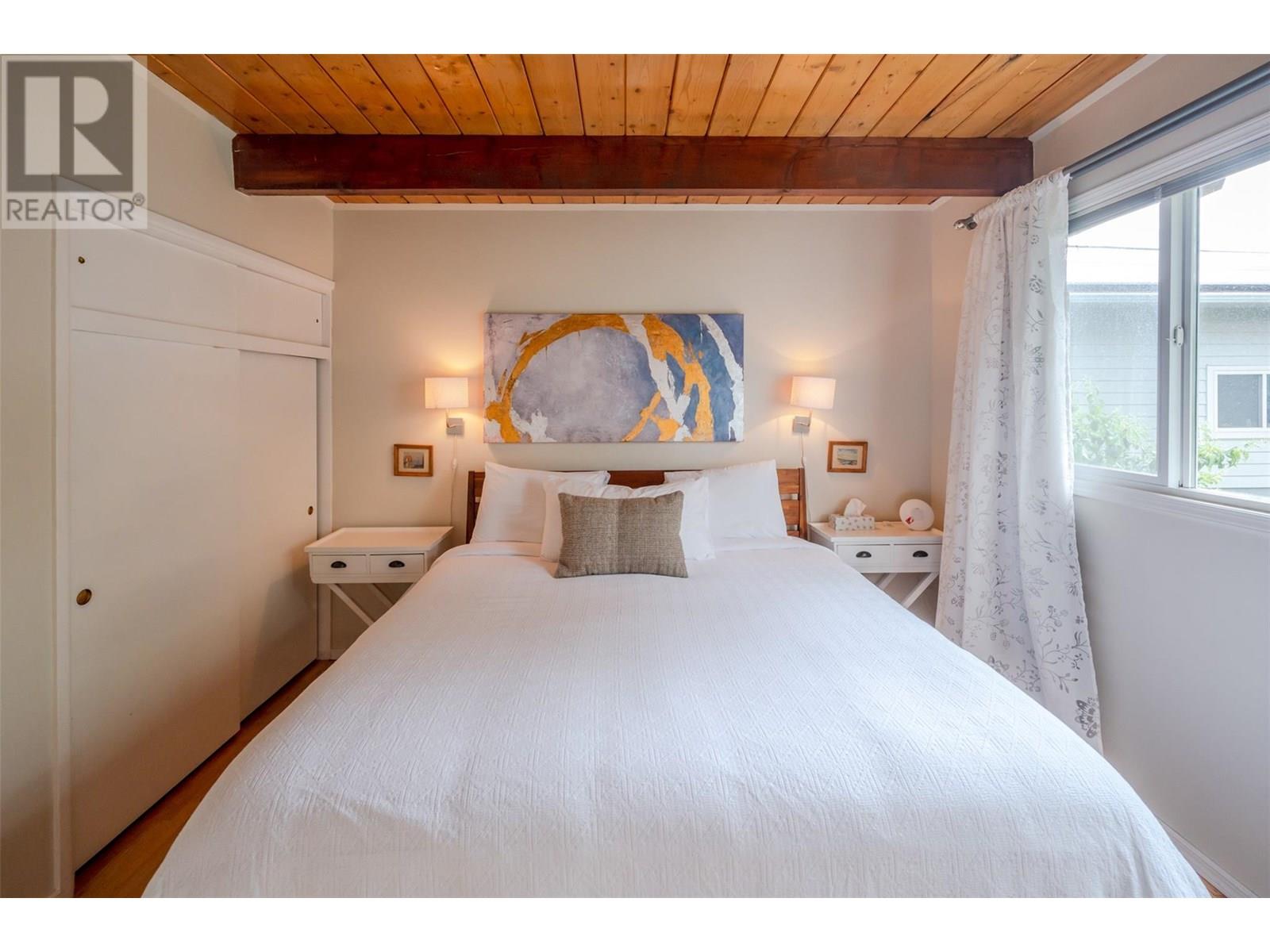 735 ROSS Avenue, Penticton