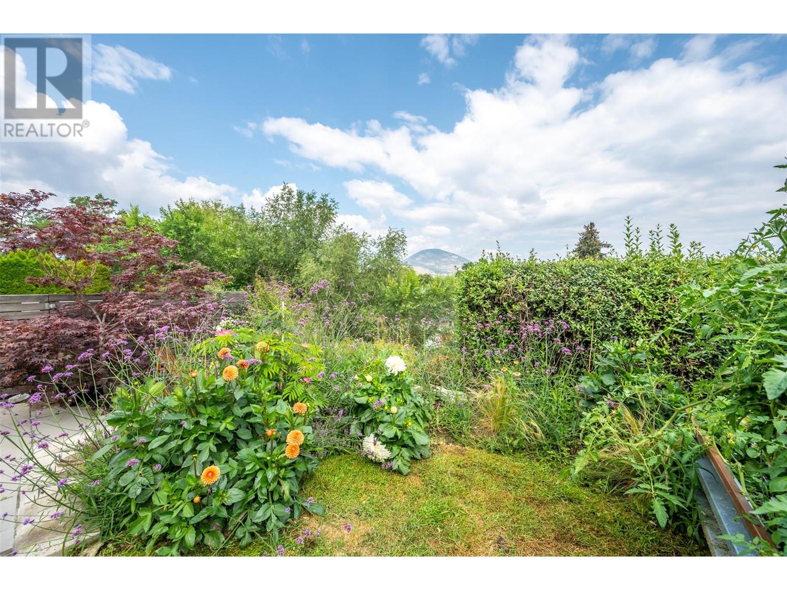 735 ROSS Avenue, Penticton