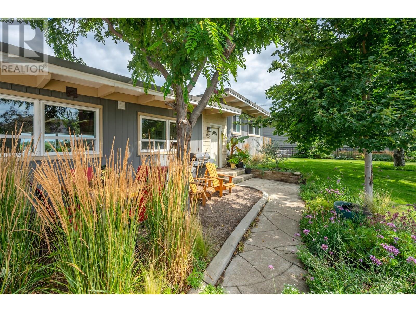 735 ROSS Avenue, Penticton