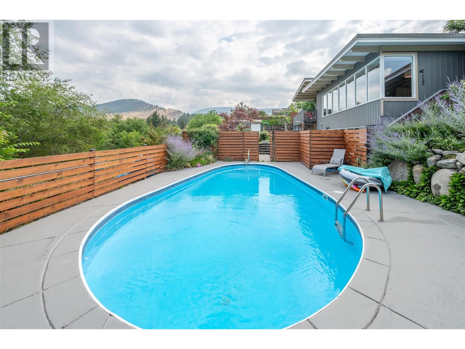 735 ROSS Avenue, Penticton