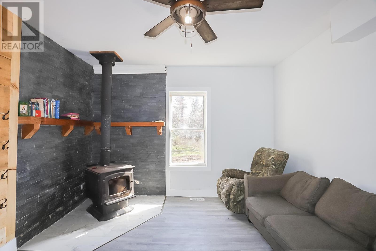 Photo 3 of 2521 U Line Rd, Hilton Beach ON
