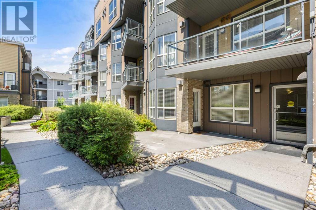 Photo 14 of 302 2420 34 Avenue Sw, Calgary AB