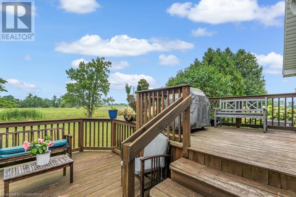 Photo 25 of 70 Sawmill Road, Caledonia ON