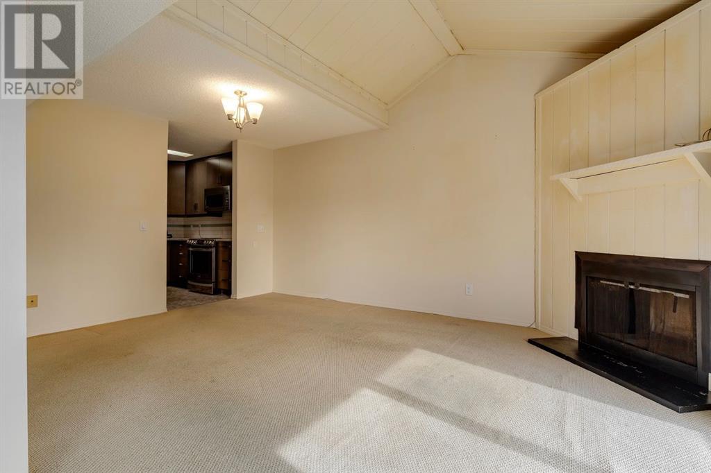 Single Family House for Sale in   Elbow Drive SW Canyon Meadows Calgary 