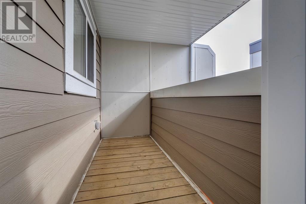 Single Family House for Sale in   Elbow Drive SW Canyon Meadows Calgary 