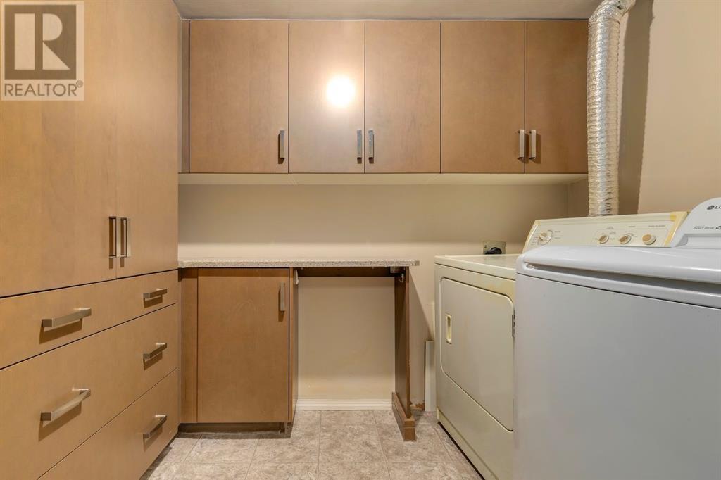 Single Family House for Sale in   Elbow Drive SW Canyon Meadows Calgary 