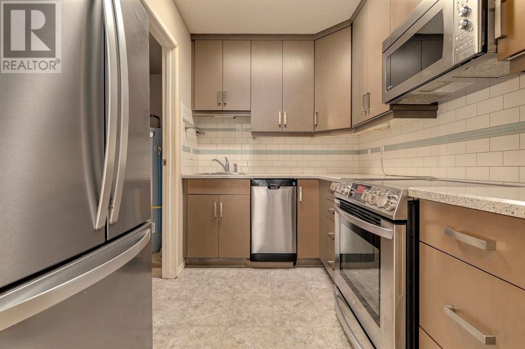Single Family House for Sale in   Elbow Drive SW Canyon Meadows Calgary 
