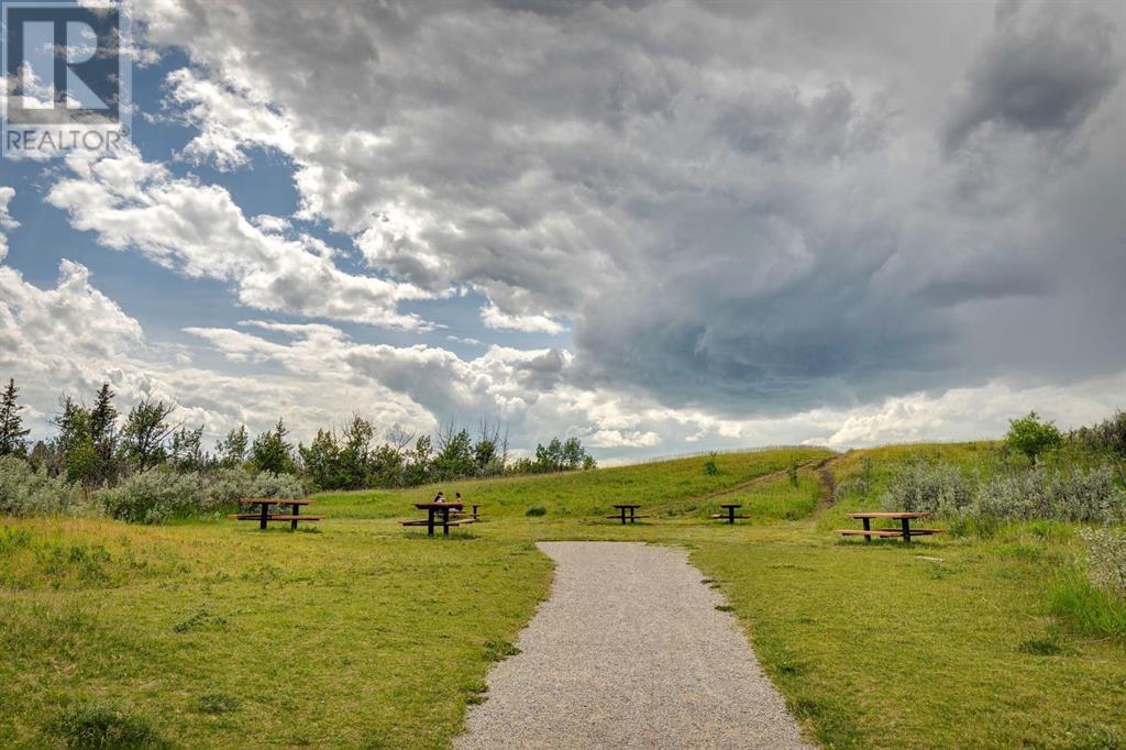 Single Family House for Sale in   Elbow Drive SW Canyon Meadows Calgary 