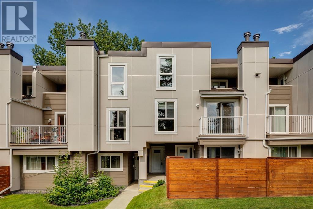 Single Family House for Sale in   Elbow Drive SW Canyon Meadows Calgary 