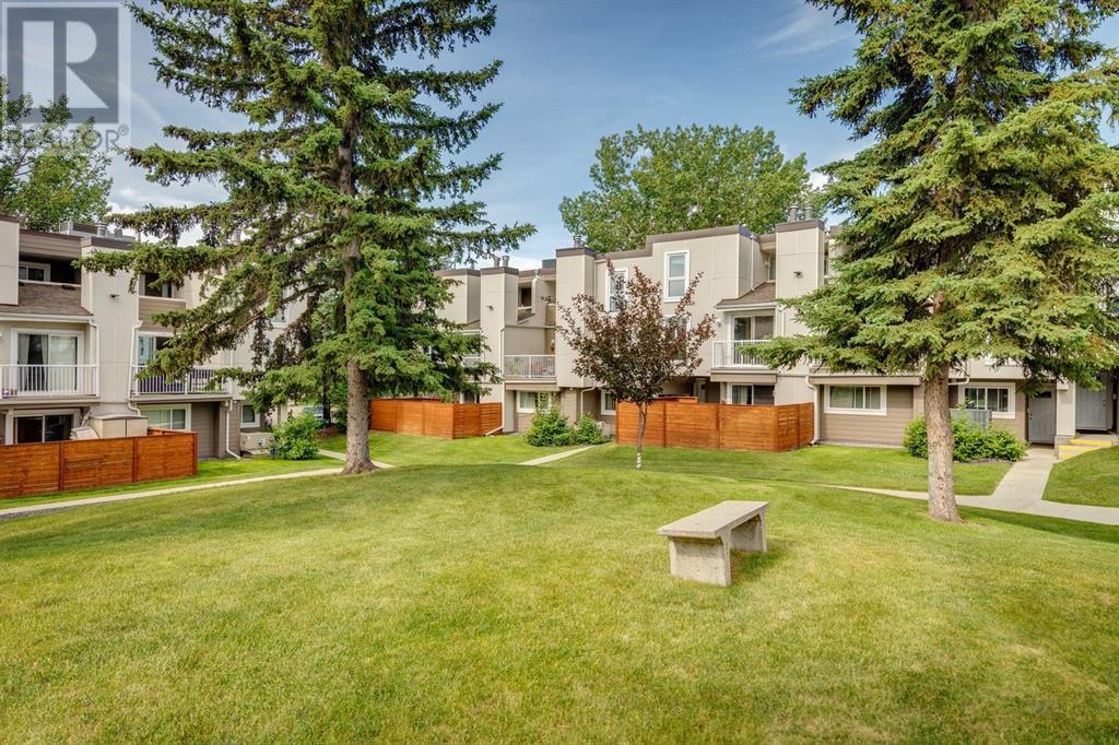 Single Family House for Sale in   Elbow Drive SW Canyon Meadows Calgary 