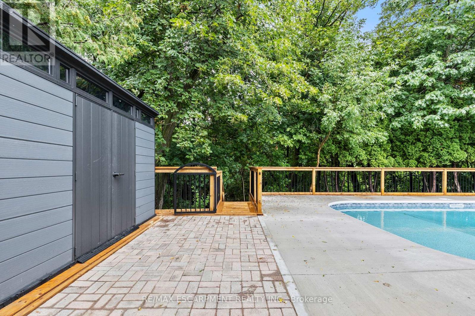 Photo 38 of 36 Spring Garden Boulevard, St Catharines ON