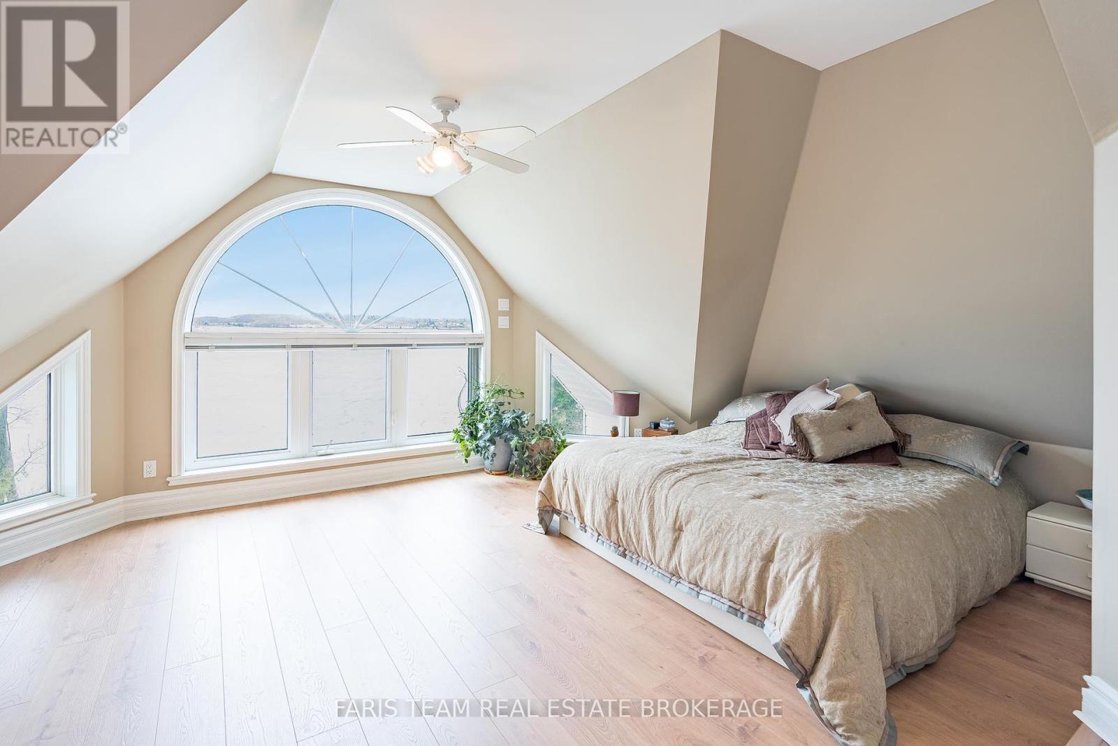 Photo 3 of 281 Puddicombe Road, Midland ON