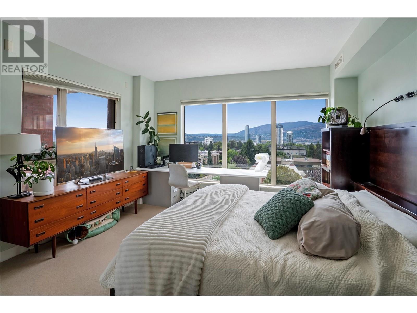 Photo 23 of 1160 Bernard Avenue Unit 712, Kelowna BC