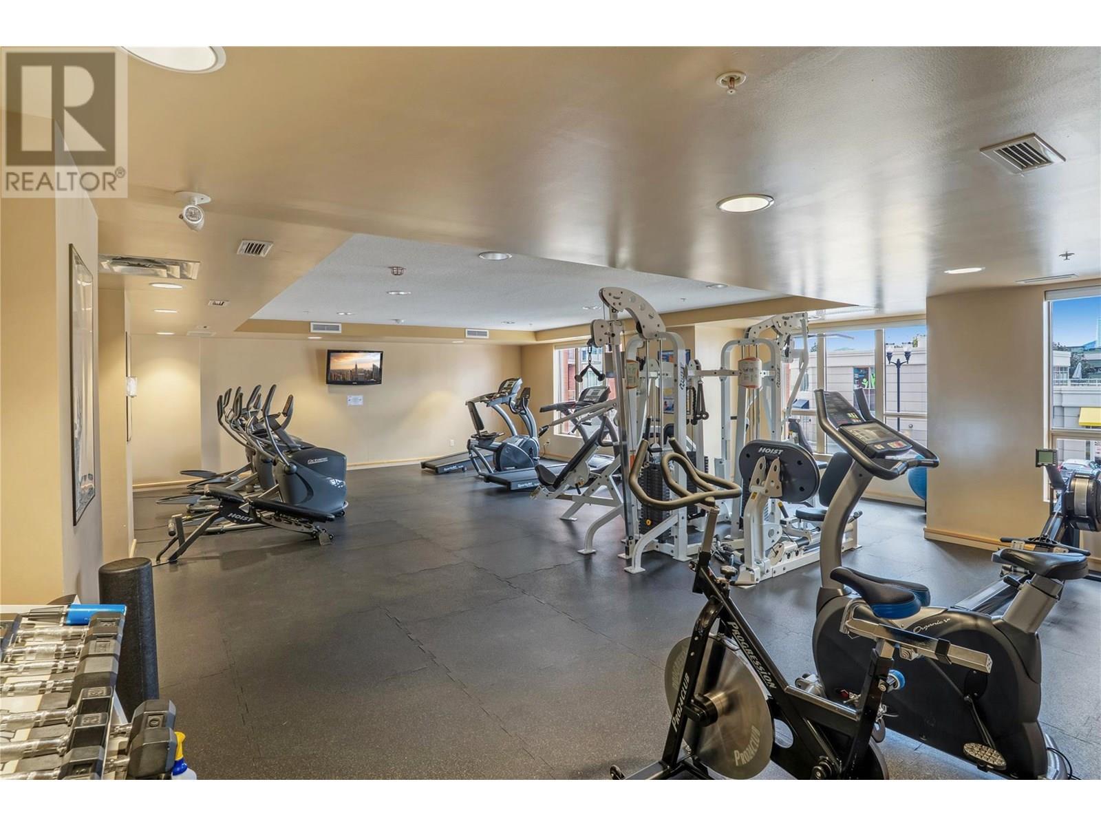 Photo 29 of 1160 Bernard Avenue Unit 712, Kelowna BC