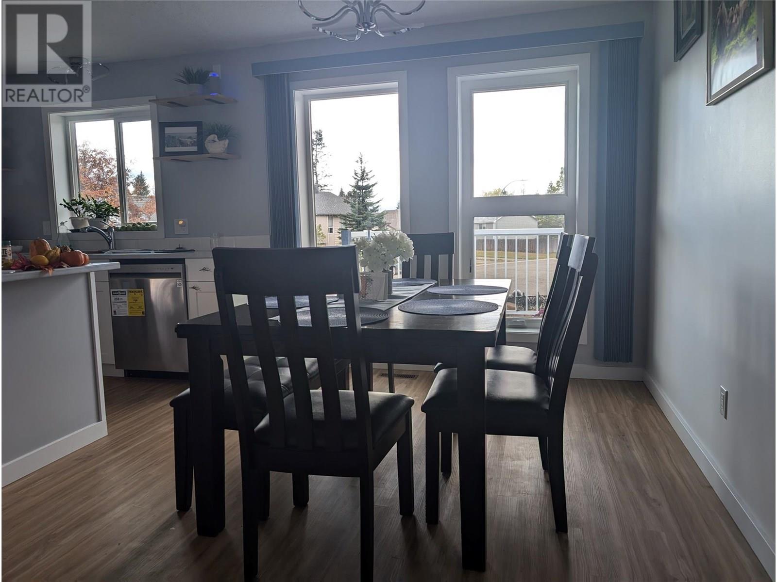 Photo 5 of 52 Sukunka Place, Tumbler Ridge BC
