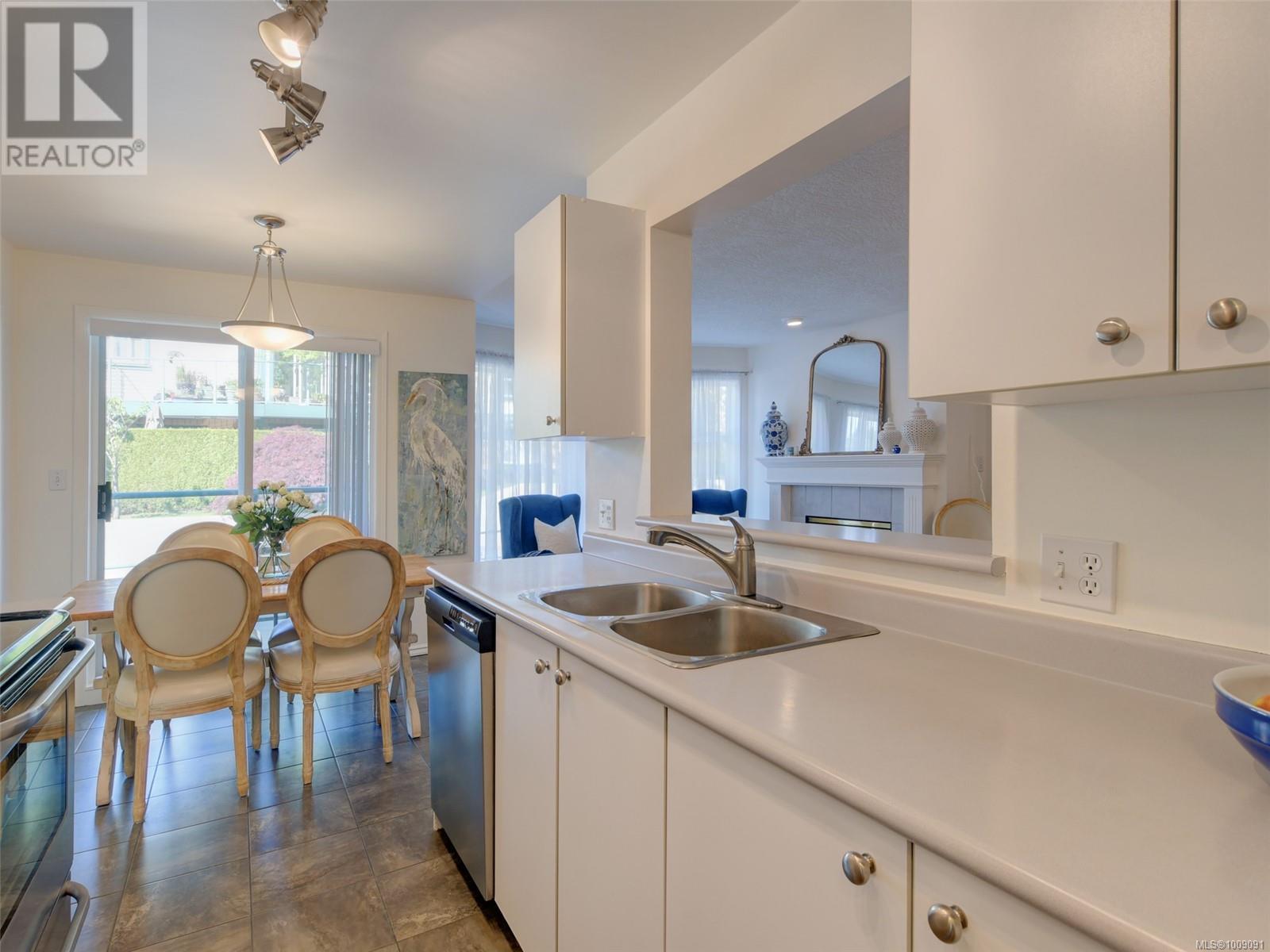Photo 11 of 210 894 Vernon Ave, Saanich BC