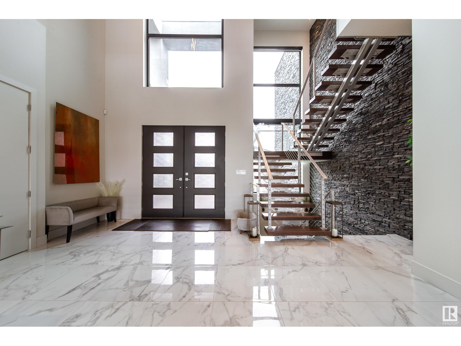Photo 5 of 622 Howatt Dr Sw, Edmonton AB