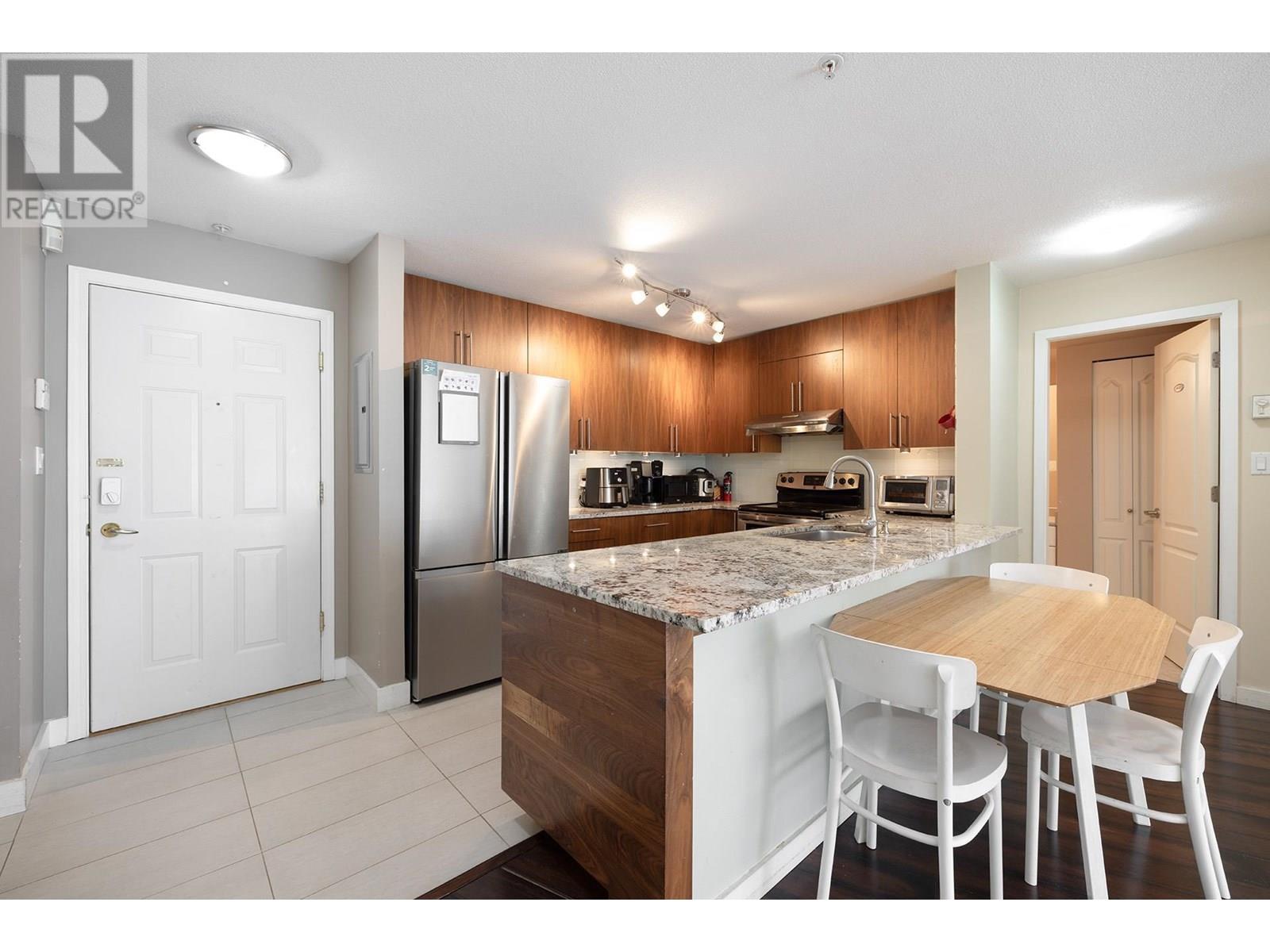 Photo 1 of 219 5880 Dover Crescent, Richmond BC