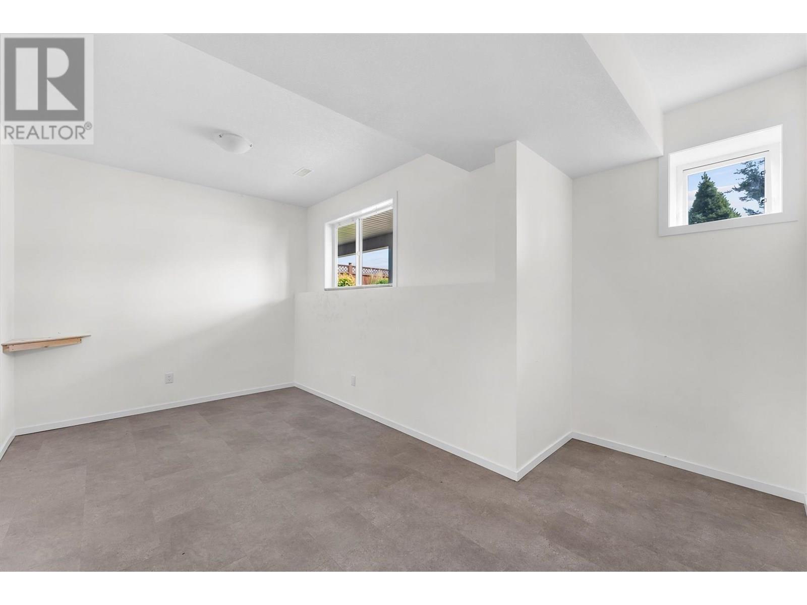 Photo 13 of 5400 Willow Drive Unit 2, Vernon BC