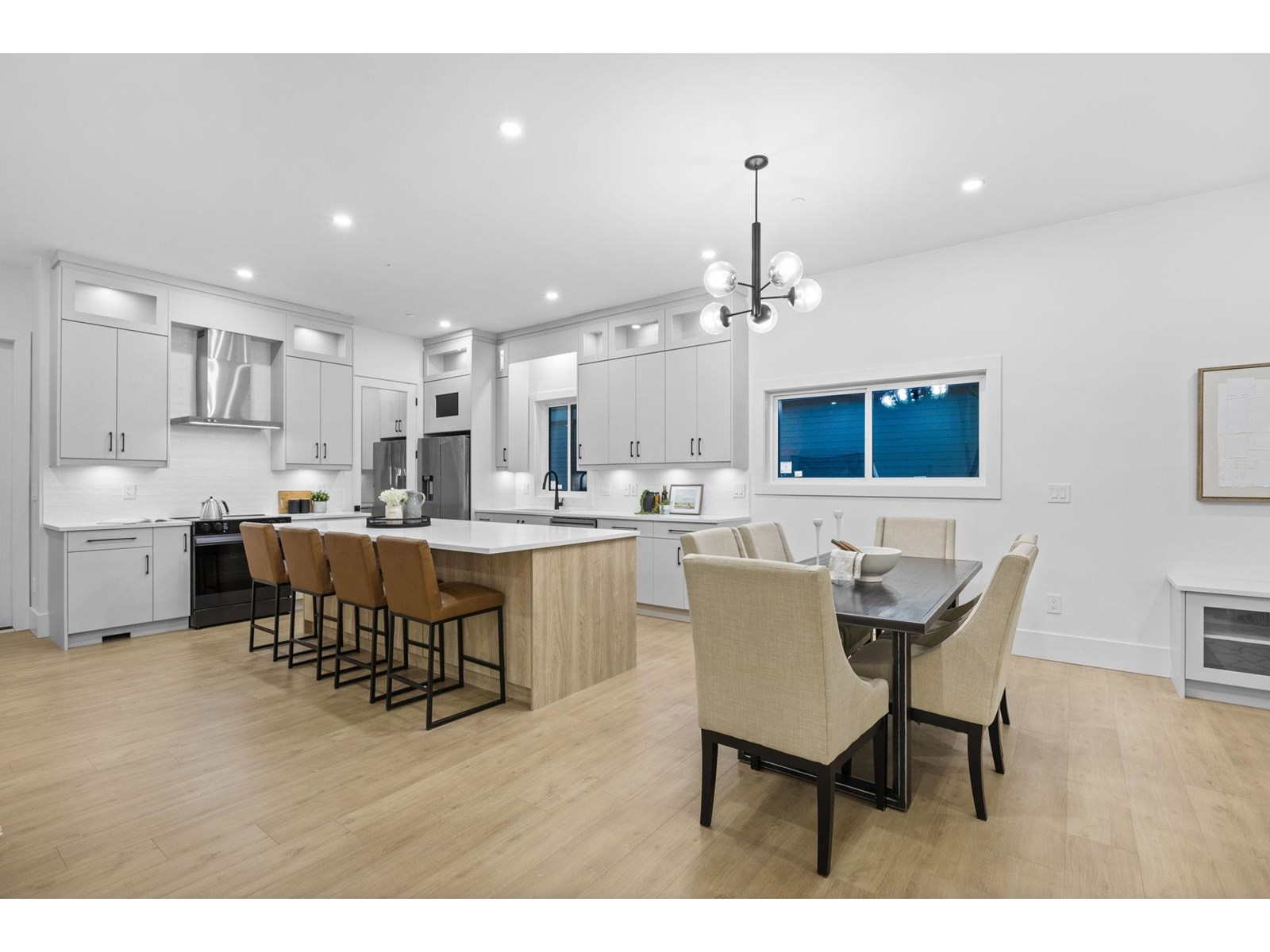 32945 BEST AVENUE, Mission