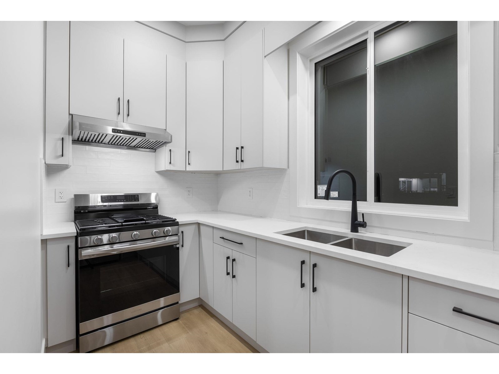32945 BEST AVENUE, Mission