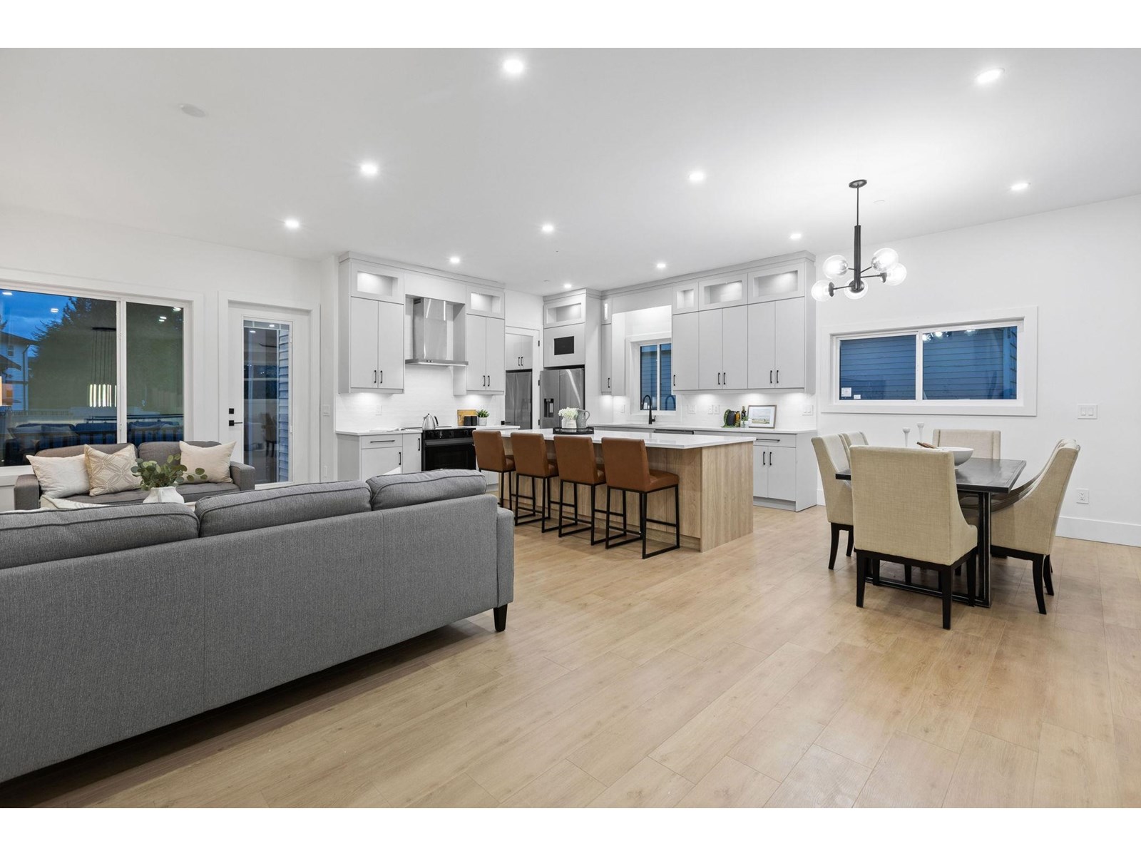 32945 BEST AVENUE, Mission