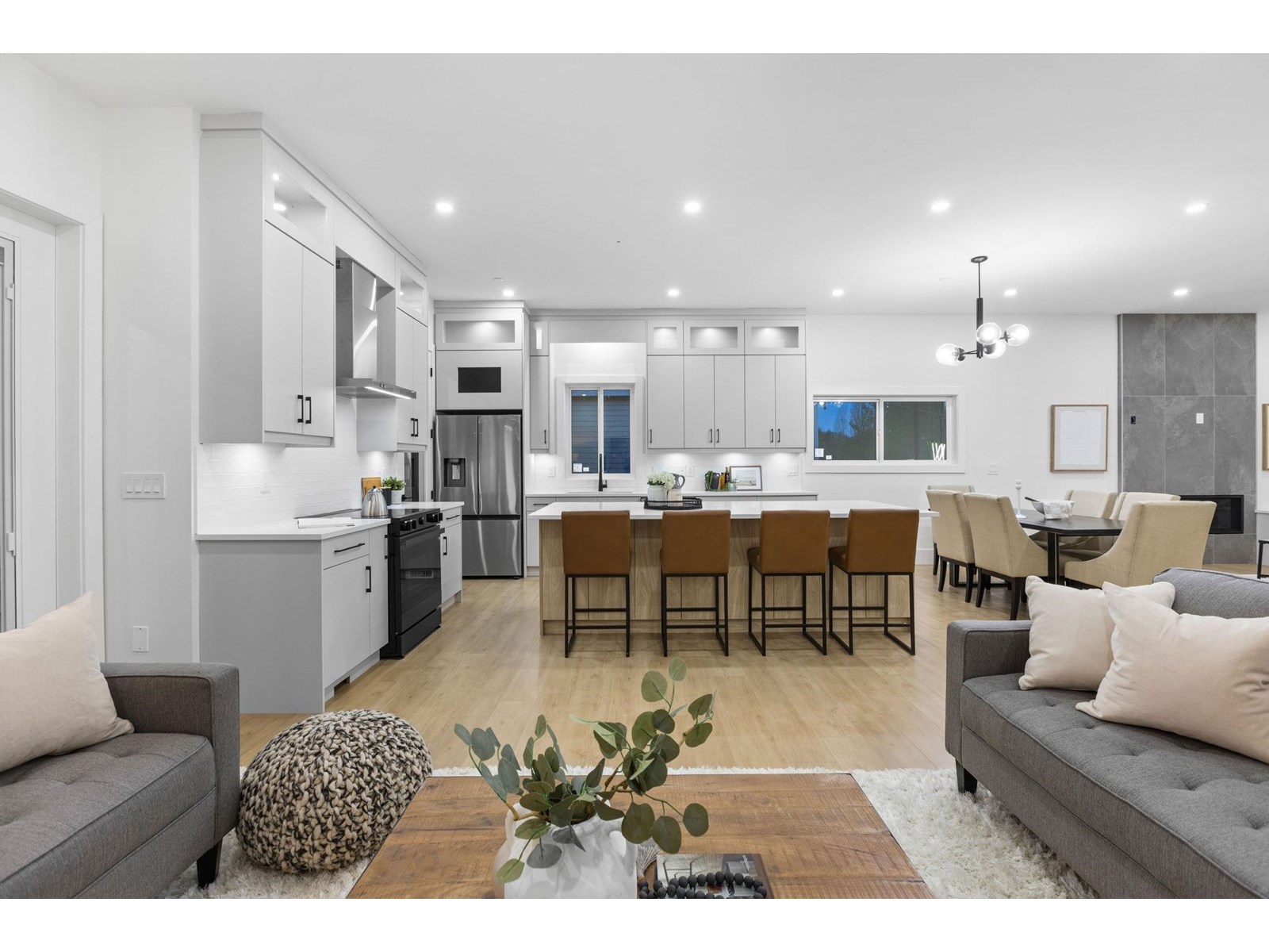 32945 BEST AVENUE, Mission