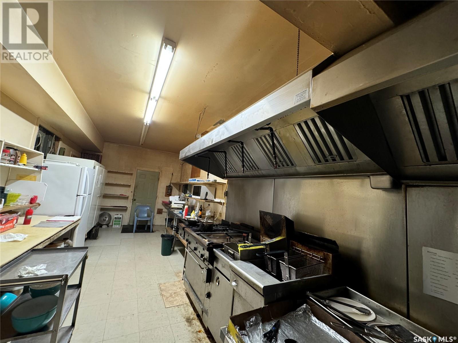 Photo 16 of 114 Centre Street, Coronach SK