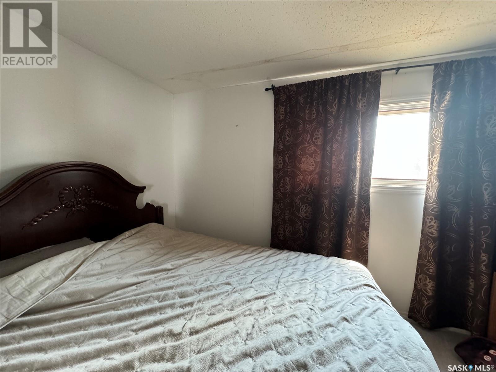 Photo 22 of 114 Centre Street, Coronach SK