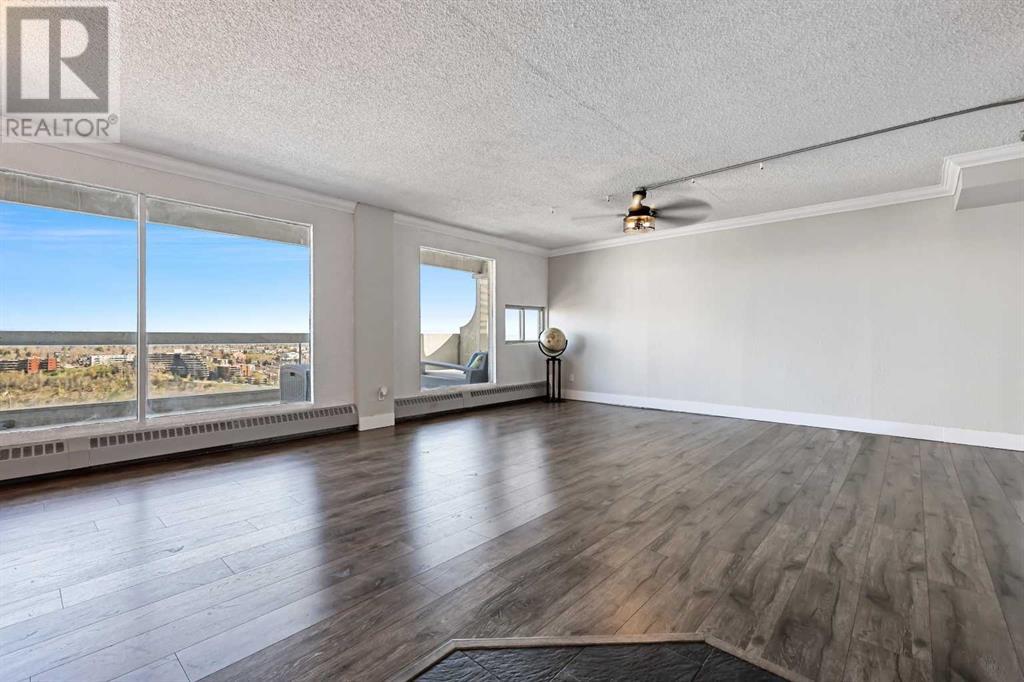 Single Family House for Sale in    Avenue SE Downtown Commercial Core Calgary 