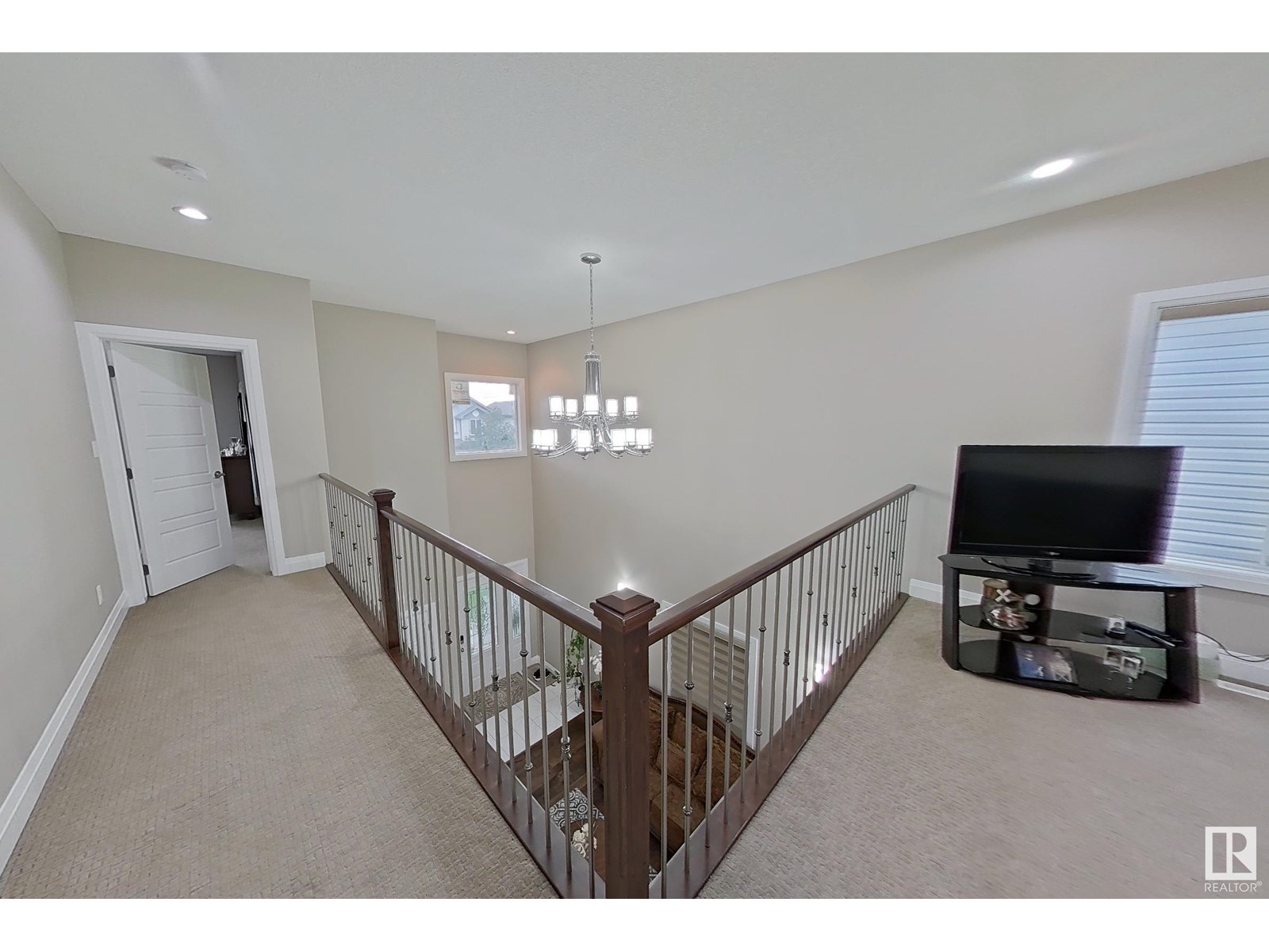 Photo 30 of 5121 1 B Av Sw, Edmonton AB