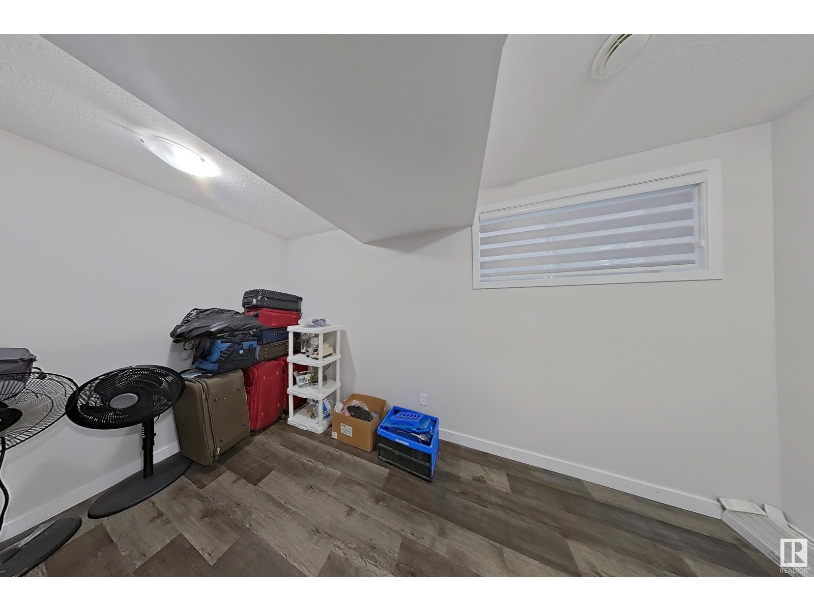 Photo 41 of 5121 1 B Av Sw, Edmonton AB