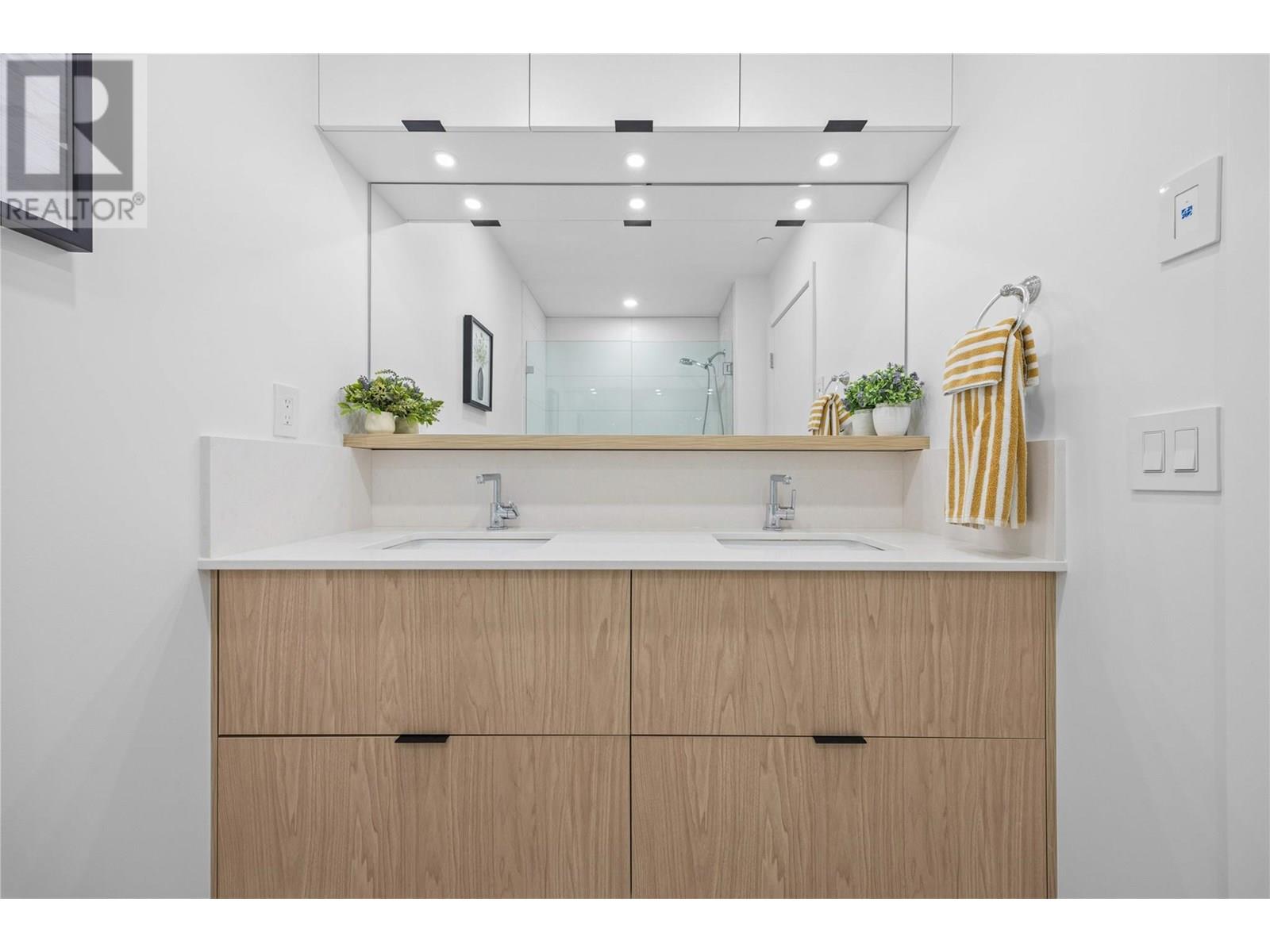 Photo 15 of 1488 Bertram Street Unit 3201, Kelowna BC