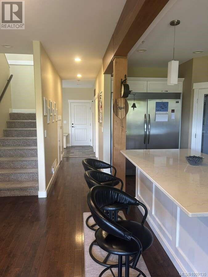 Photo 9 of 103 Oregon Rd, Campbell River BC