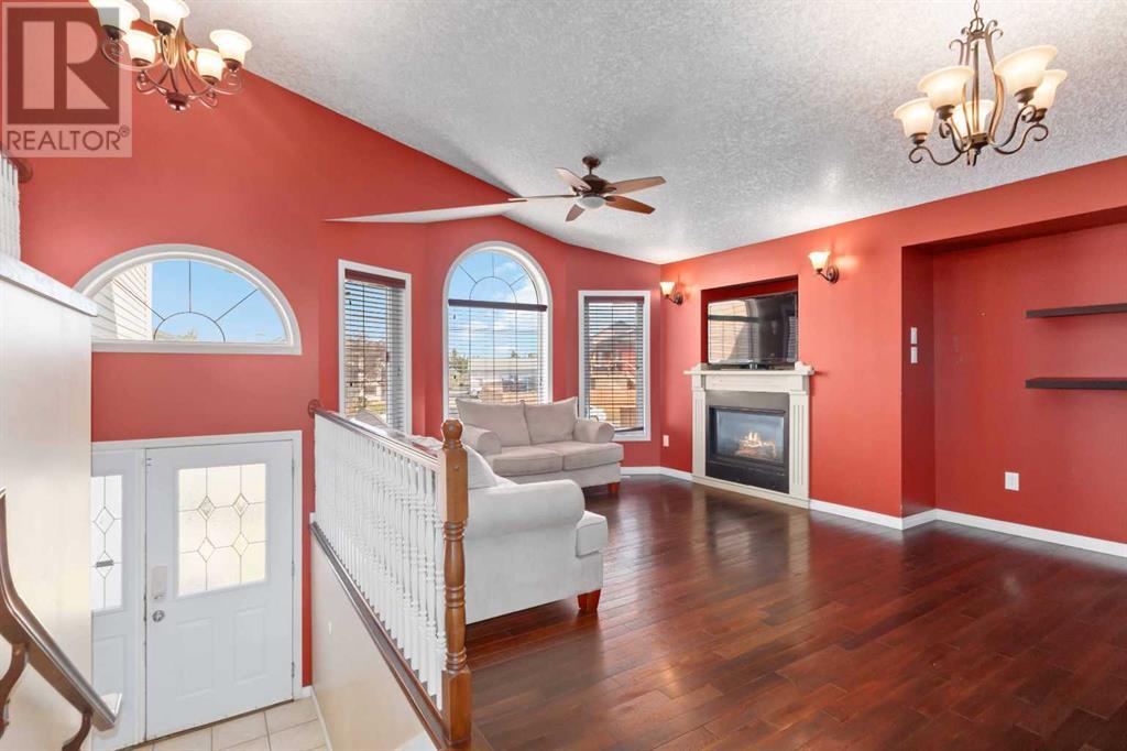 Photo 3 of 197 Pliska Crescent, Fort Mcmurray AB