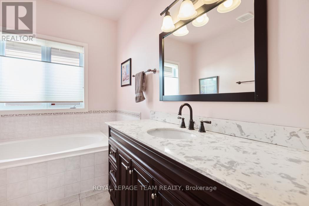 Photo 28 of 1581 Belleterre Street, Ottawa ON