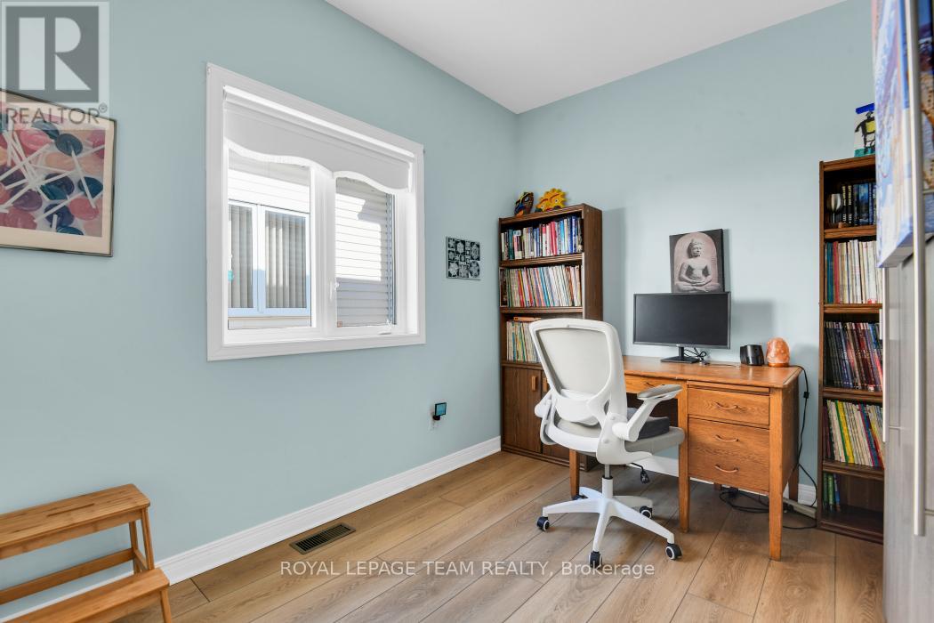 Photo 25 of 1581 Belleterre Street, Ottawa ON
