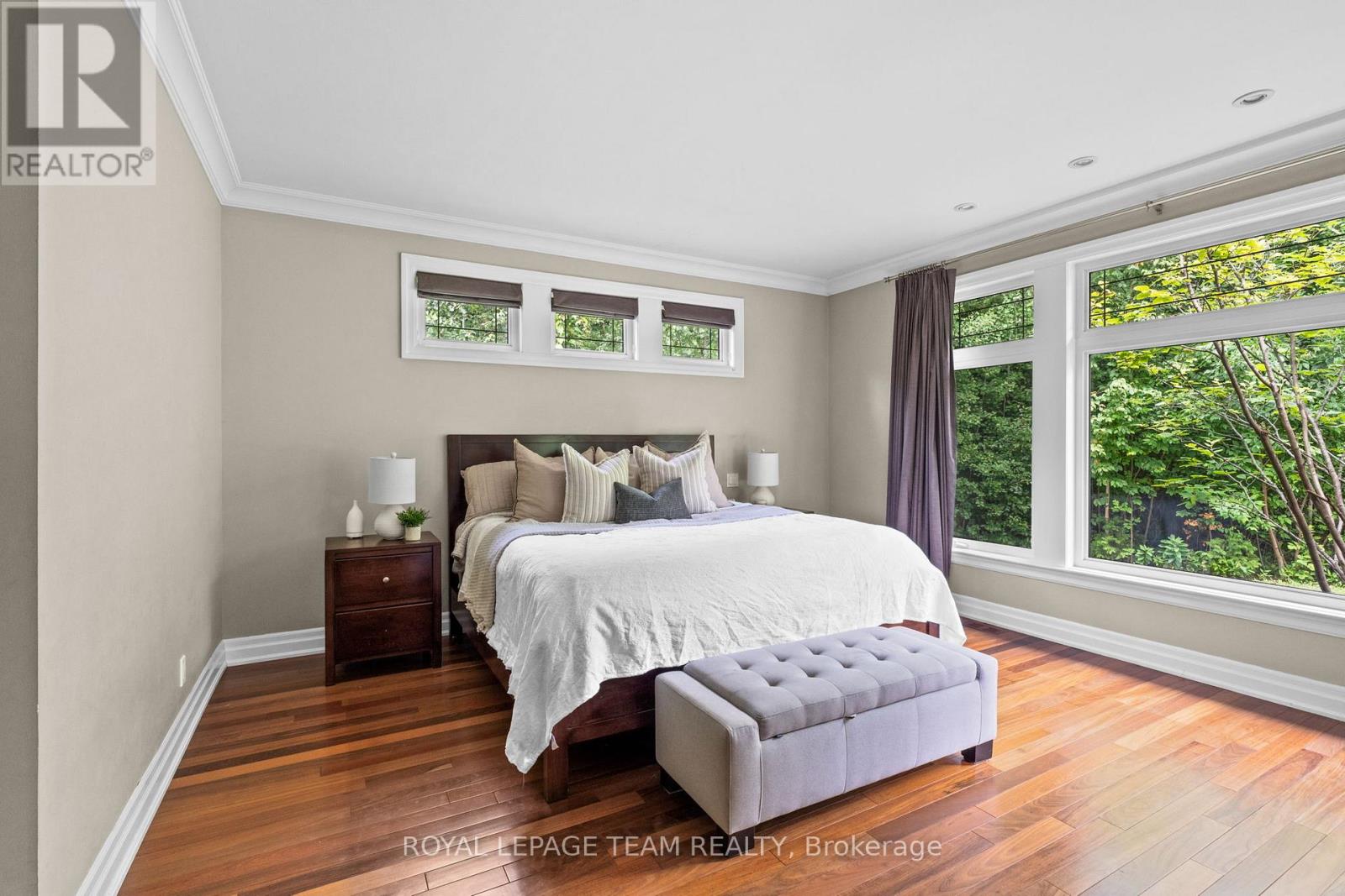 Photo 11 of 5811 Longhearth Way, Ottawa ON