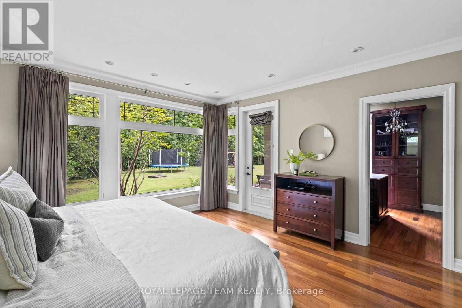 Photo 27 of 5811 Longhearth Way, Ottawa ON