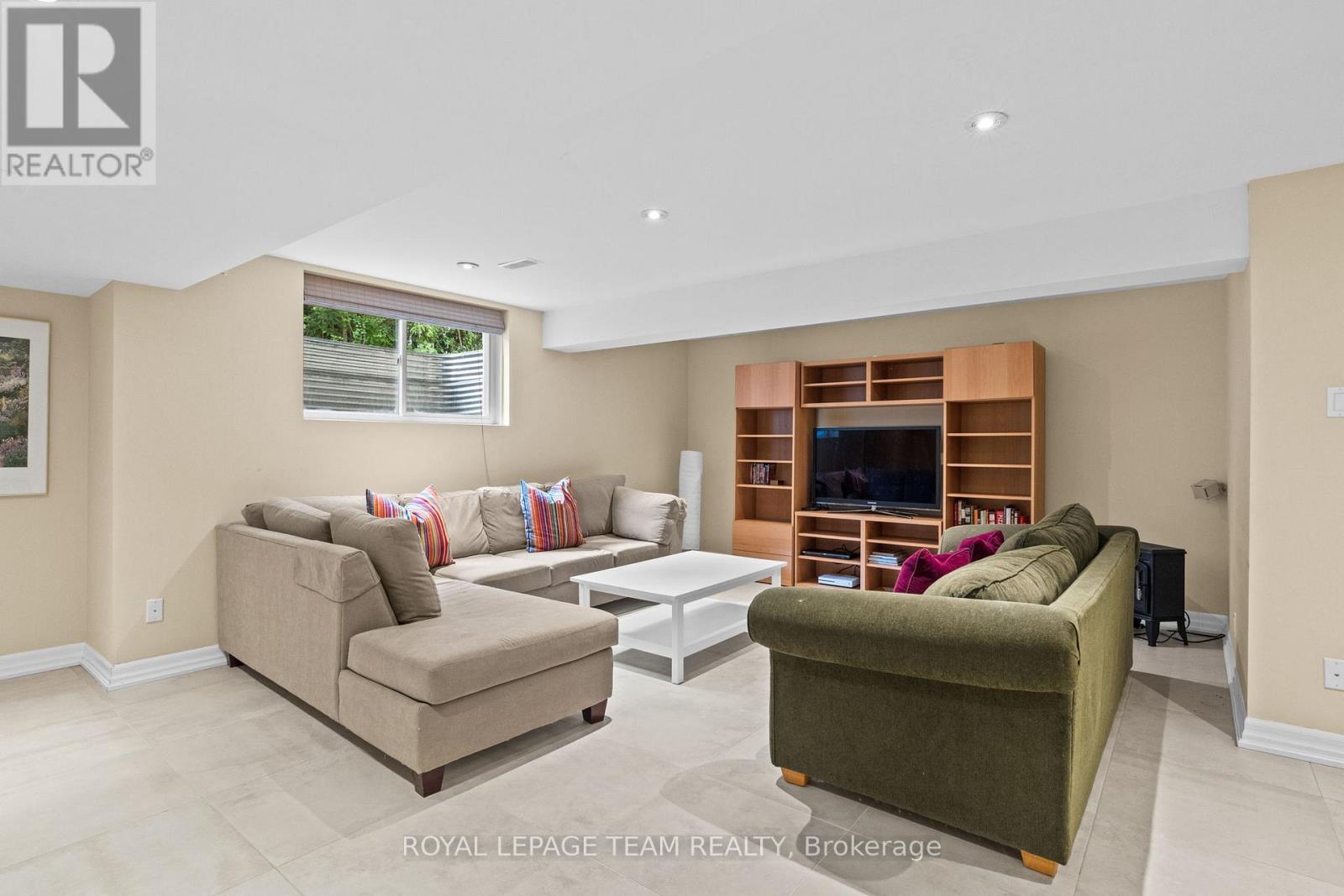 Photo 50 of 5811 Longhearth Way, Ottawa ON