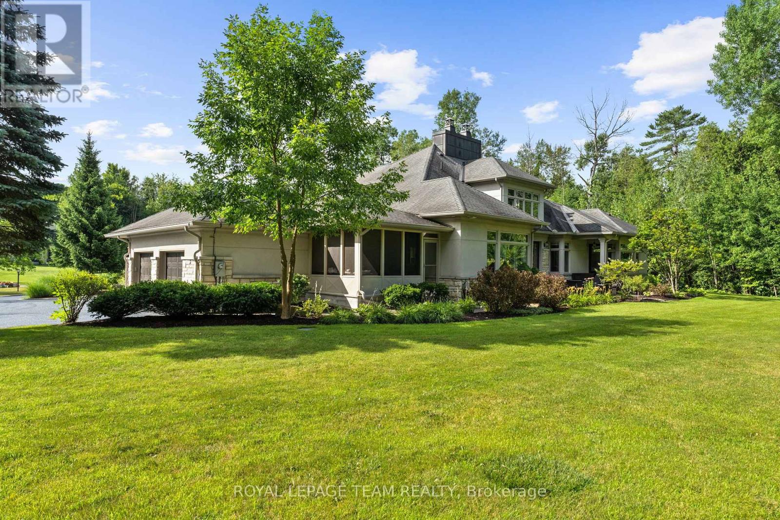 Photo 38 of 5811 Longhearth Way, Ottawa ON