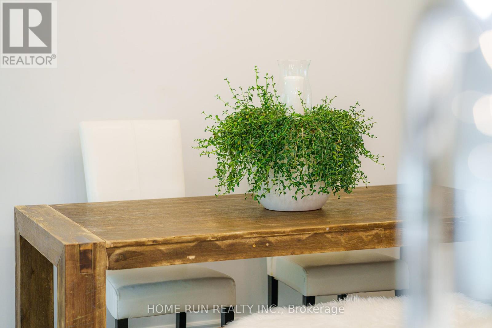 Photo 9 of 1016 Eider Street, Ottawa ON