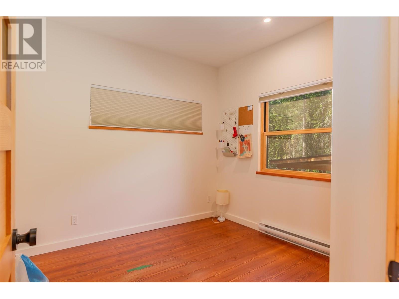 5336 Amundsen Road, Kaslo