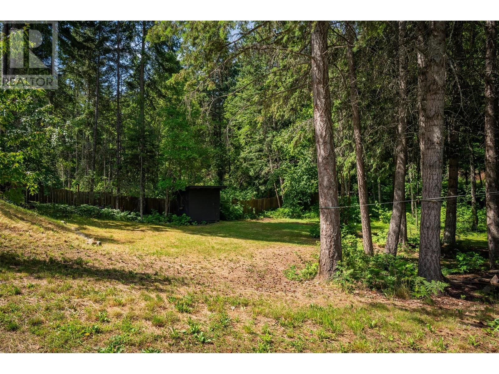 5336 Amundsen Road, Kaslo