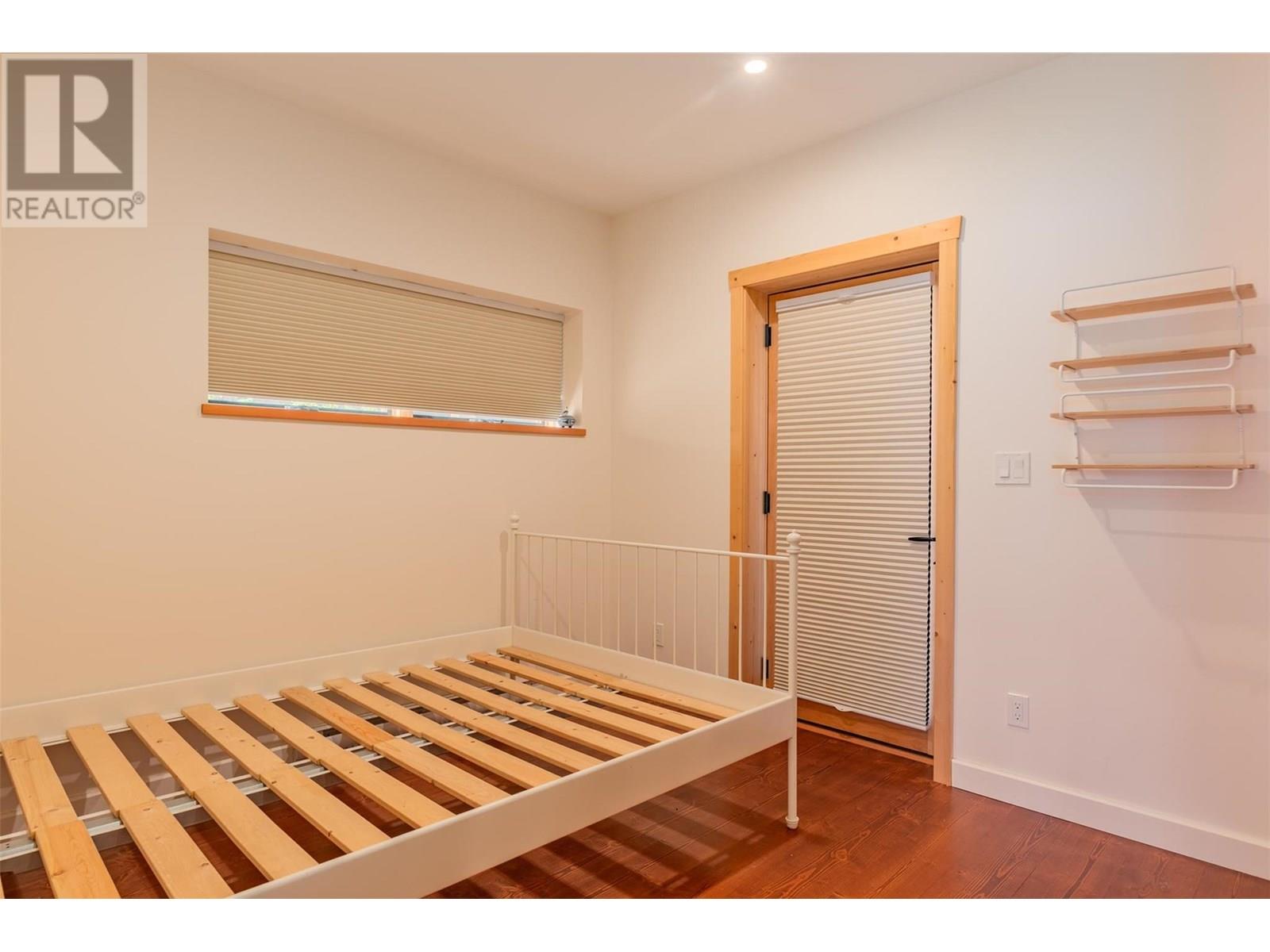 5336 Amundsen Road, Kaslo