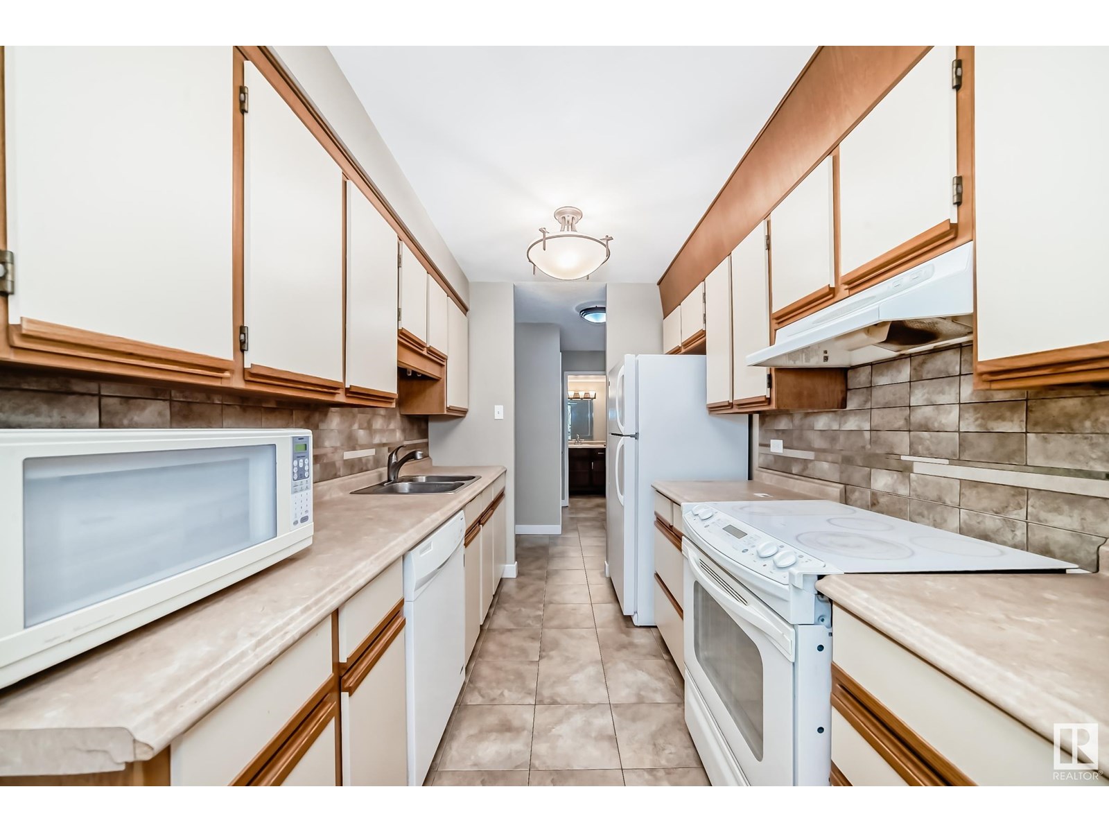 Photo 44 of 101 9737 112 St Nw, Edmonton AB