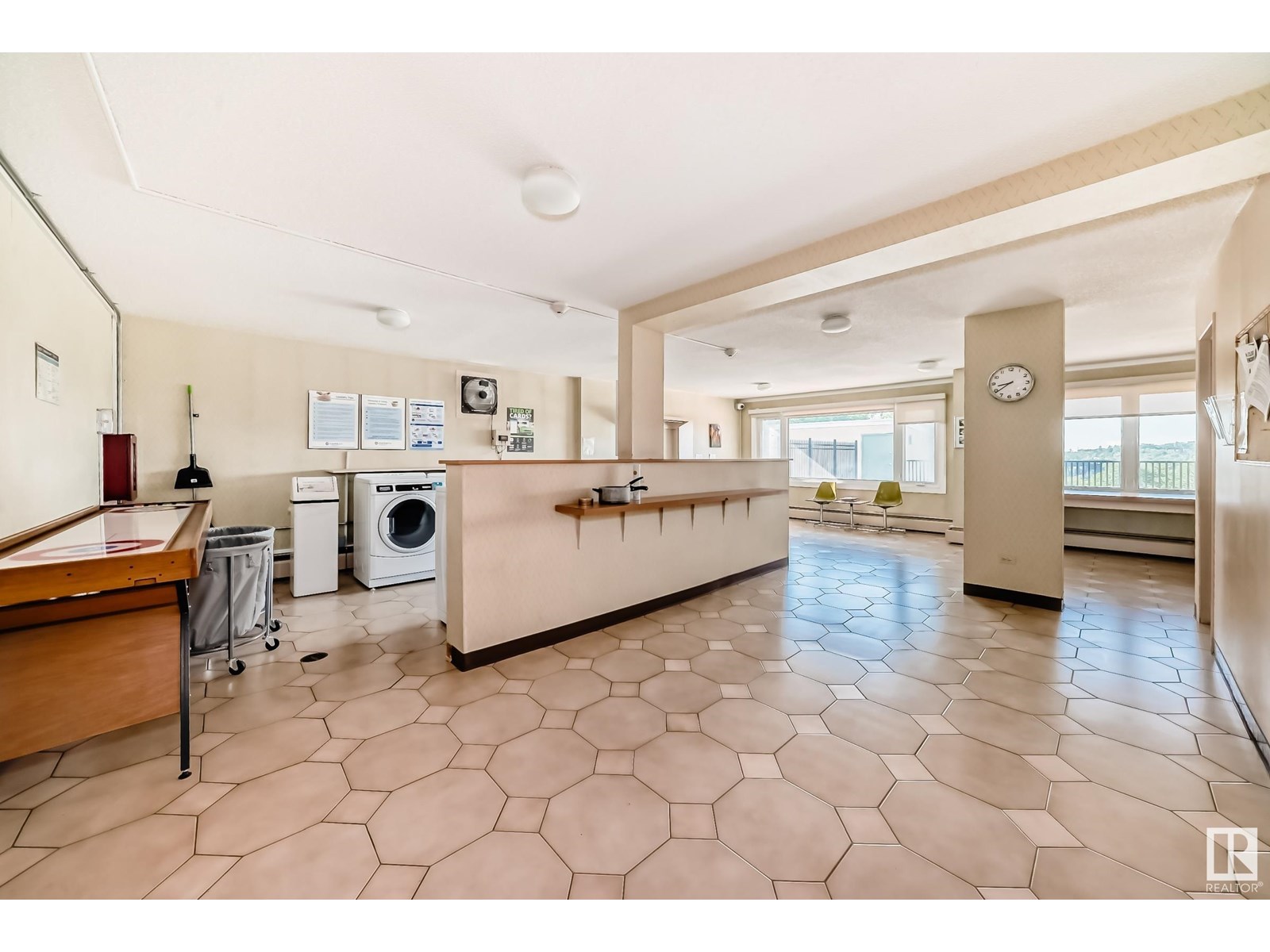 Photo 16 of 101 9737 112 St Nw, Edmonton AB