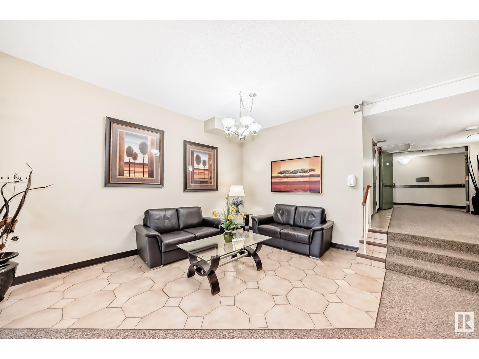 Photo 55 of 101 9737 112 St Nw, Edmonton AB