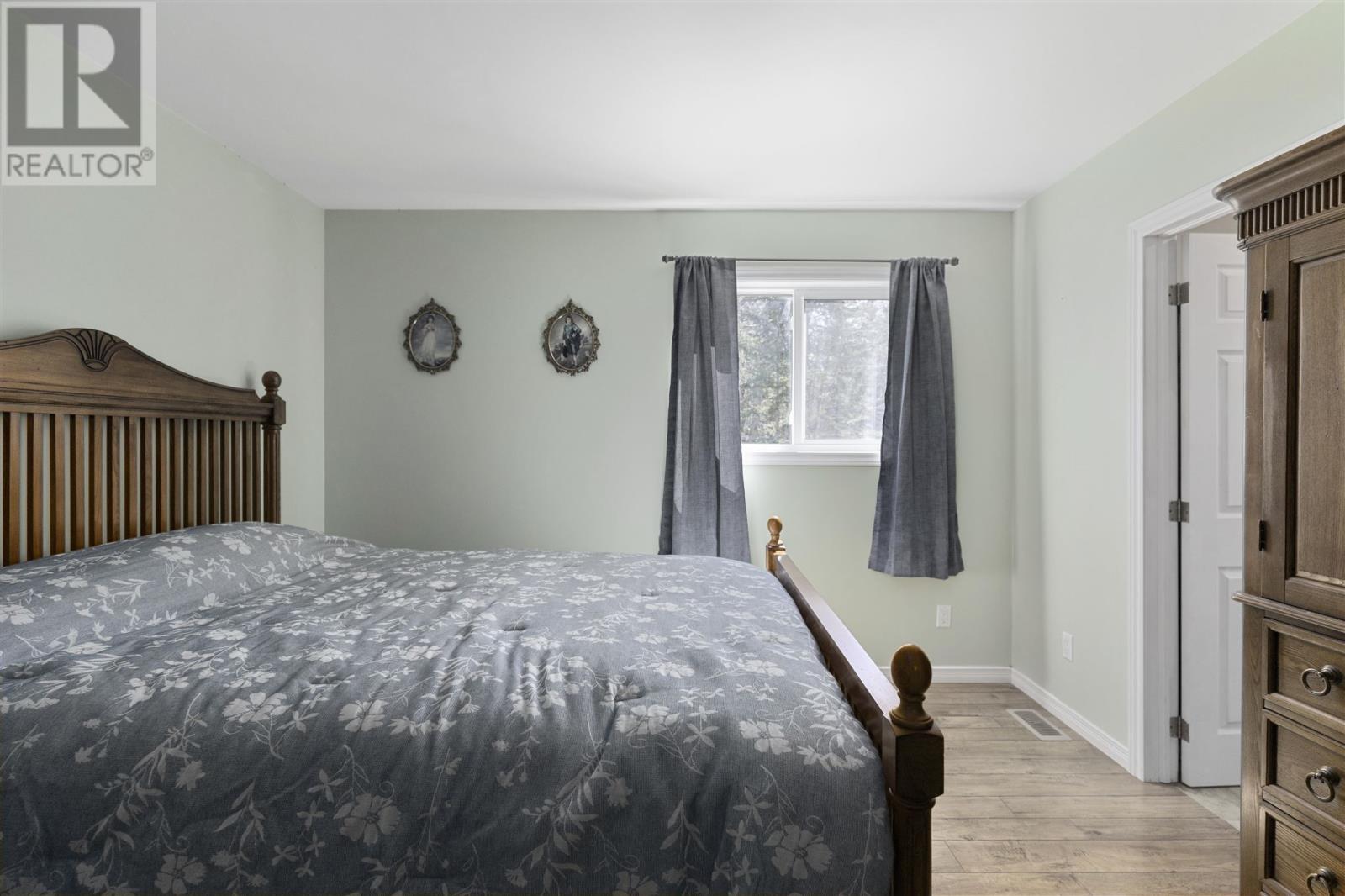 Photo 18 of 47 B River Dr, Blind River ON