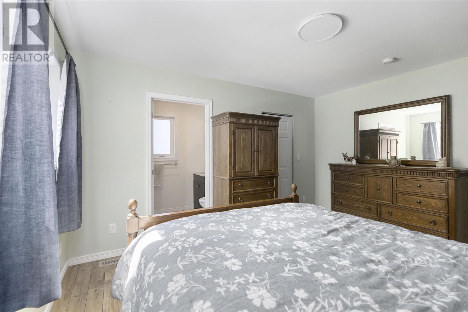 Photo 19 of 47 B River Dr, Blind River ON